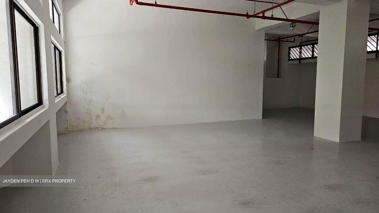 Kitchener Complex (D8), Office #454446371